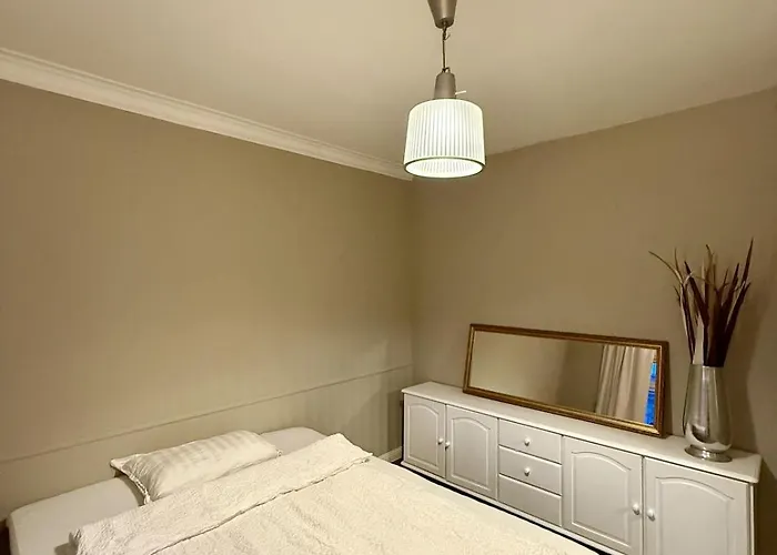 Downtown 3-bedroom